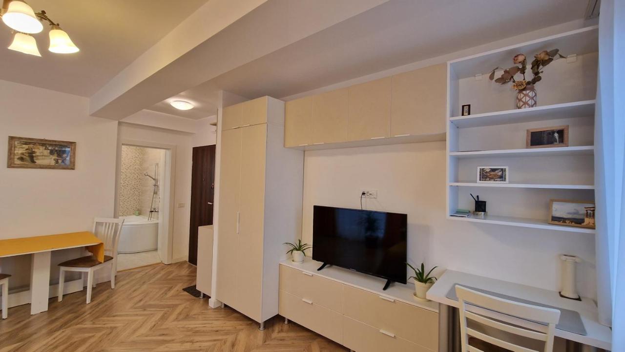Appartamento Domus magistrae Bucarest Esterno foto