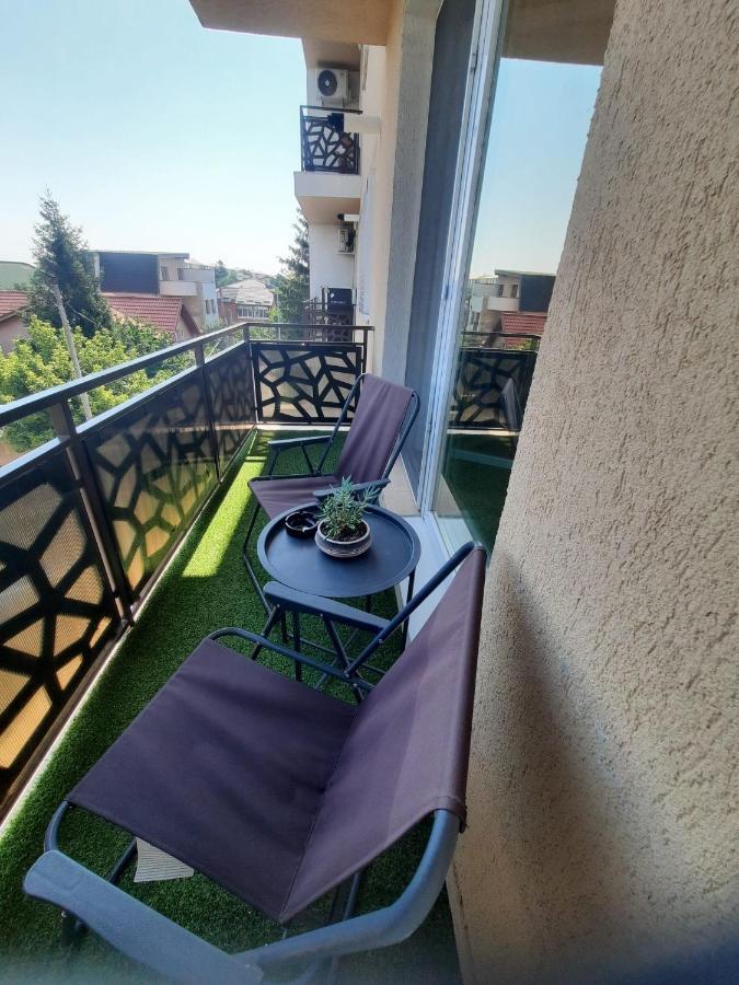 Appartamento Domus magistrae Bucarest Esterno foto